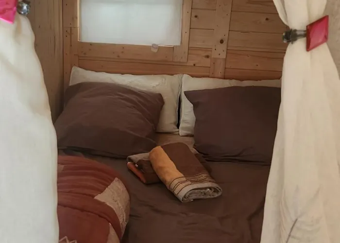 En Bois Avec Jacuzzi Prive Et Piscine * Porto-Vecchio (Corsica)