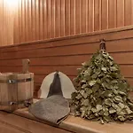 Camping En Bois Avec Jacuzzi Privé Et Piscine