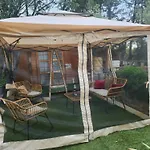 En Bois Avec Jacuzzi Privé Et Piscine Camping Porto Vecchio