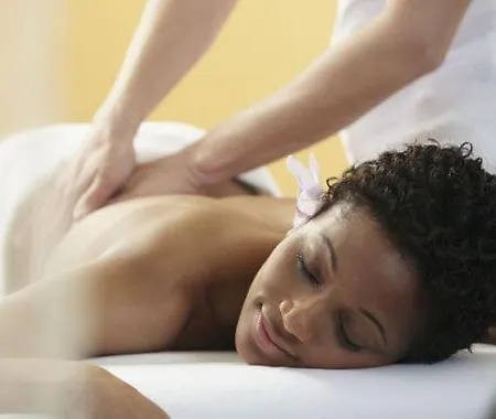 Campingplatz Exotique Piscine Et Jacuzzi