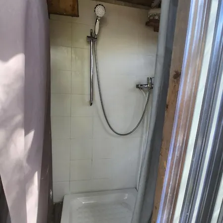 Campsite Exotique Piscine Et Jacuzzi