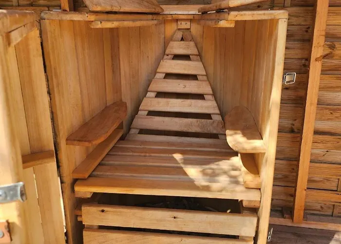 En Bois Avec Jacuzzi Prive Et Piscine Кемпінг Порто-Веккіо